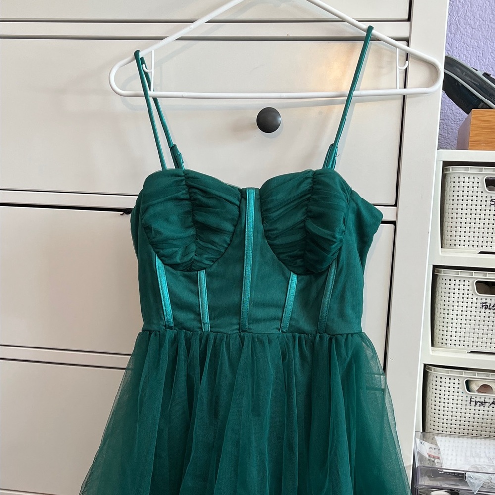 Windsor Elegant Green HOCO Spaghetti Strap Dress